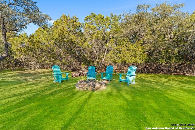 Image 33 of 62 For 277 Bear Springs W