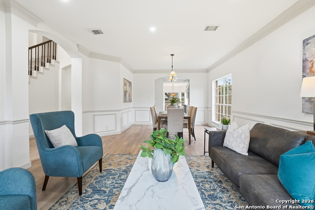 Listing photo id 9 for 103 Rimdale  