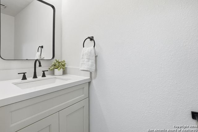 Listing photo id 14 for 103 Rimdale  