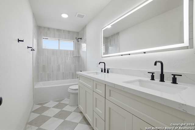 Listing photo id 15 for 103 Rimdale  