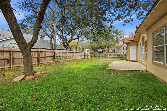 Listing photo id 25 for 103 Rimdale  