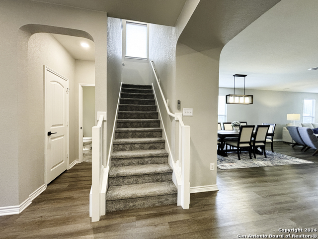 Listing photo id 23 for 8134 Emmeline Dr,