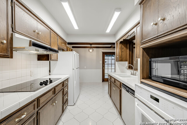 Image 17 of 35 For 3743 Newrock