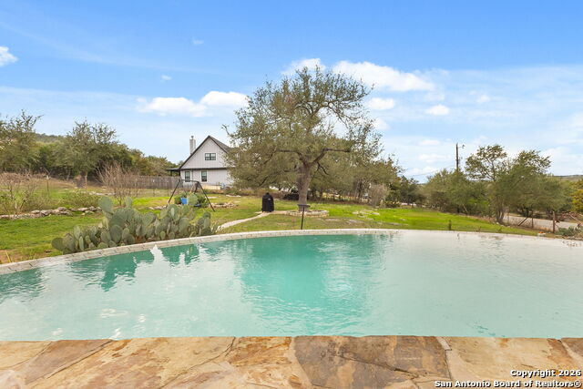 Image 21 of 26 For 889 Sundown  