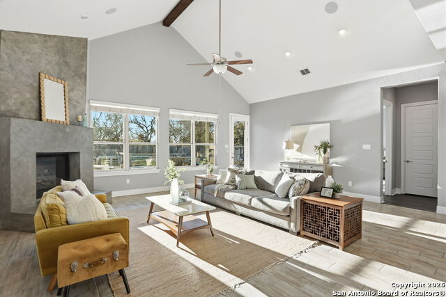 Listing photo id 17 for 3231 Lilly Flower