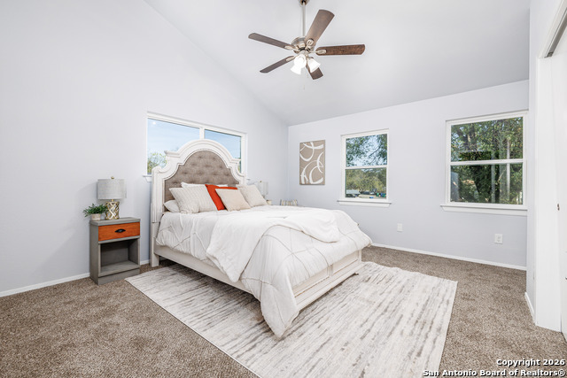 Listing photo id 22 for 5703 Honeygold