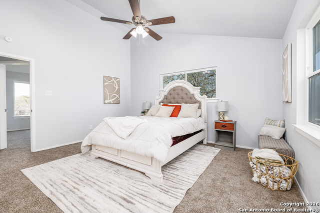 Listing photo id 24 for 5703 Honeygold