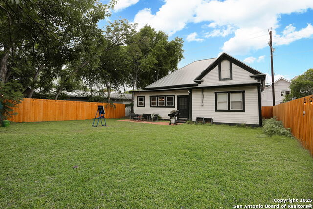 Image 24 of 28 For 1712 Pine N