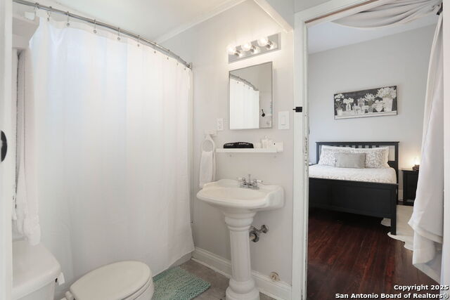 Image 7 of 28 For 1712 Pine N