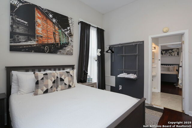 Image 8 of 28 For 1712 Pine N