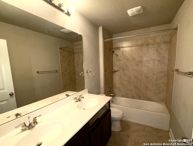 Image 12 of 16 For 15243 Mckay's Lark