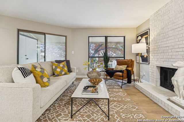 Image 10 of 21 For 11843 Braesview  1814