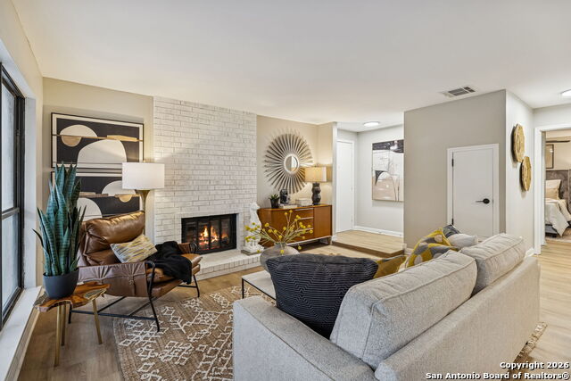 Image 14 of 21 For 11843 Braesview  1814