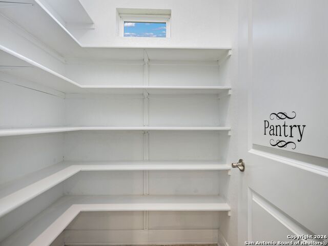 Image 17 of 33 For 14681 Main St