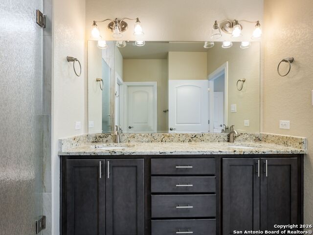 Image 21 of 33 For 14681 Main St