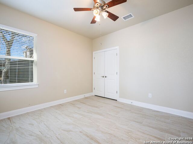 Image 25 of 33 For 14681 Main St