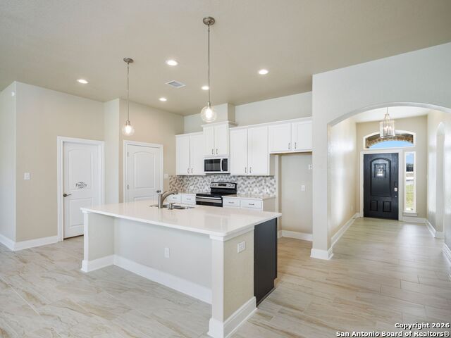 Image 6 of 33 For 14681 Main St