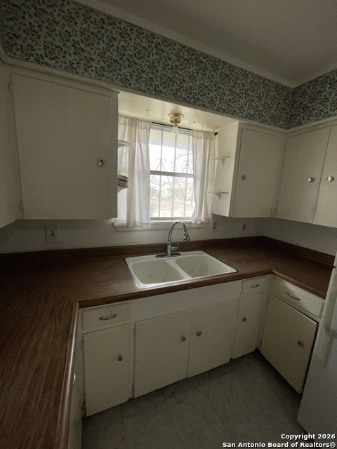 Image 15 of 34 For 910 Grosvenor