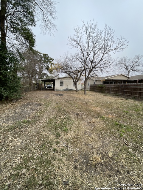 Image 30 of 34 For 910 Grosvenor