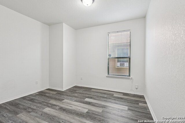 Image 16 of 34 For 7702 Stable  