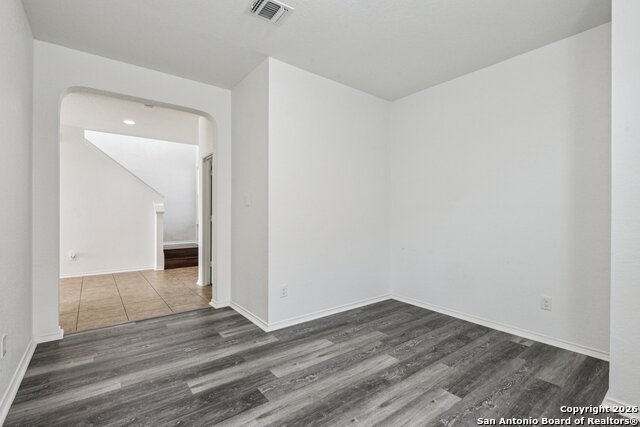 Image 17 of 34 For 7702 Stable  