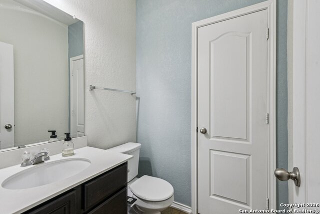 Image 21 of 34 For 7702 Stable  