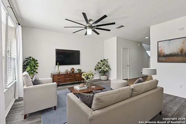 Image 4 of 34 For 7702 Stable  