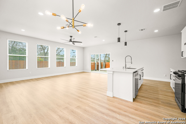 Image 20 of 27 For 110 Saratoga