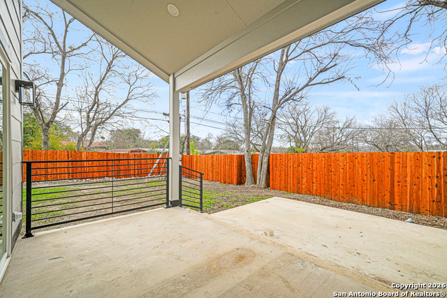 Image 24 of 27 For 110 Saratoga