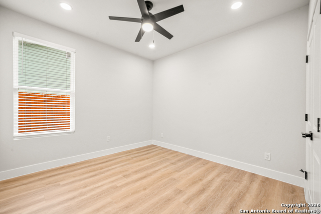 Image 8 of 27 For 110 Saratoga