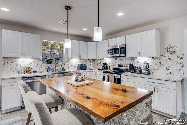 Image 10 of 35 For 432 Rebecca Springs Rd