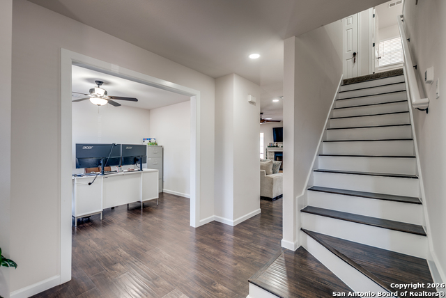 Image 4 of 35 For 432 Rebecca Springs Rd