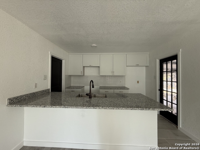 Image 14 of 22 For 2227 Hicks