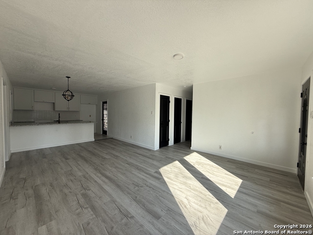 Image 17 of 22 For 2227 Hicks