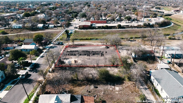 Image 8 of 12 For 1619 W Travis St