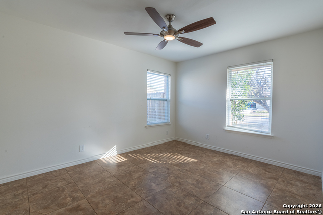 Image 15 of 31 For 607 Colwyn Pass