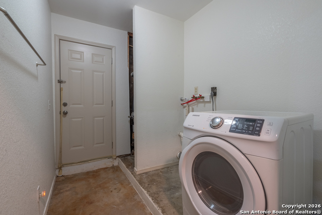 Image 9 of 31 For 607 Colwyn Pass