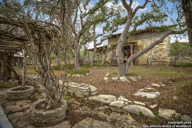 Image 14 of 50 For 360 Kirk Ln  