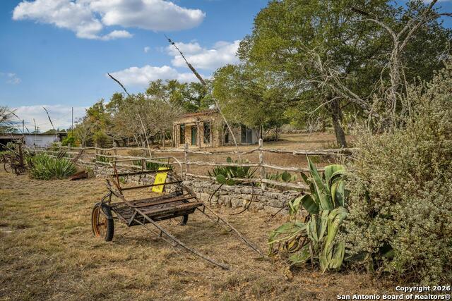 Image 30 of 50 For 360 Kirk Ln  