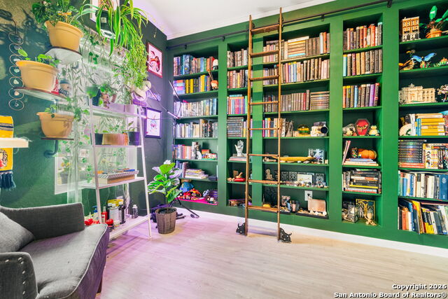 Image 6 of 21 For 9058 Bowie  