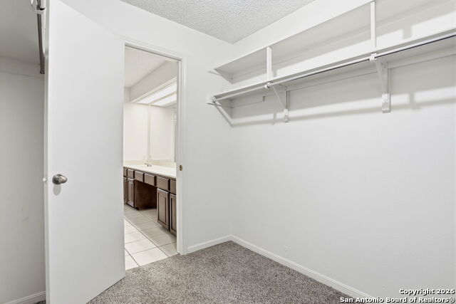 Image 18 of 30 For 7738 Chambers  907