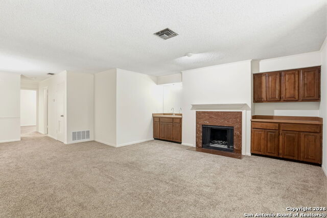 Image 7 of 30 For 7738 Chambers  907