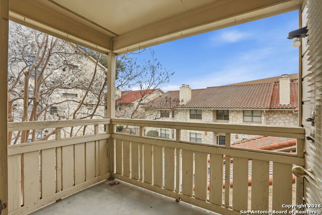 Image 27 of 30 For 7738 Chambers  908