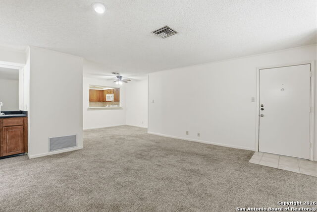 Image 5 of 30 For 7738 Chambers  908