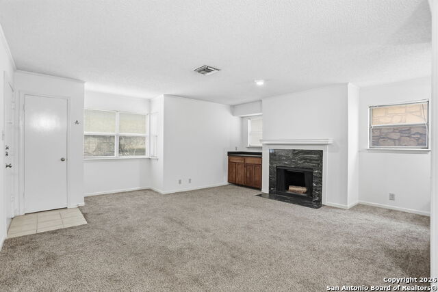 Image 6 of 30 For 7738 Chambers  908