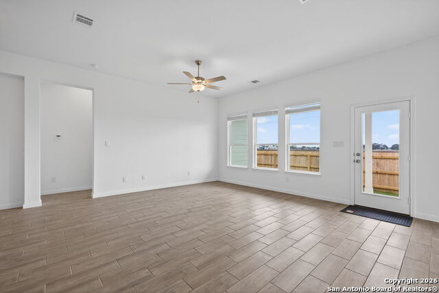 Image 10 of 31 For 5755 Musquiz