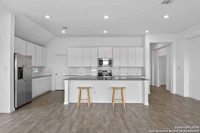 Image 12 of 31 For 5755 Musquiz