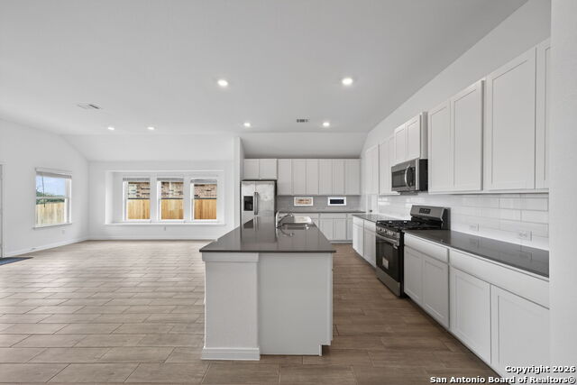 Image 14 of 31 For 5755 Musquiz