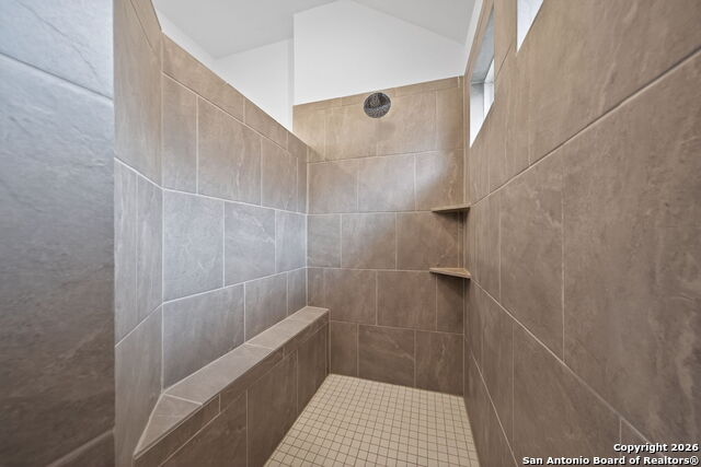 Image 20 of 31 For 5755 Musquiz