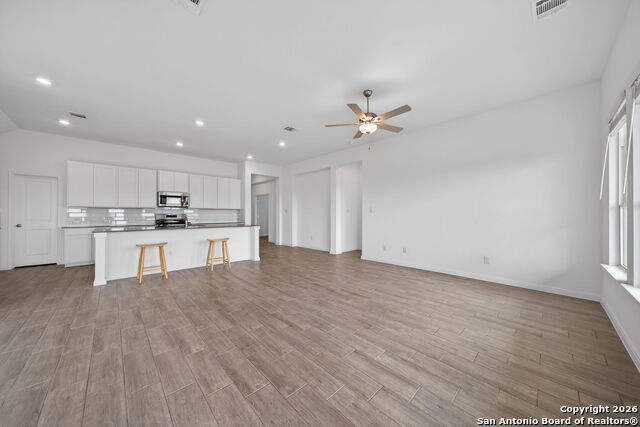 Image 9 of 31 For 5755 Musquiz